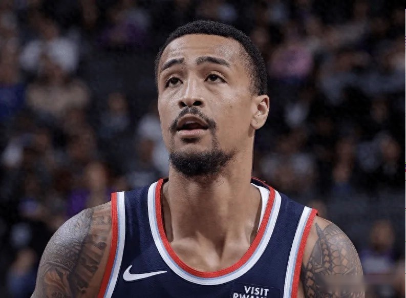 没了哈登和保罗，快船两体系球员全迷！科林斯狂铁，祖巴茨瞎打！